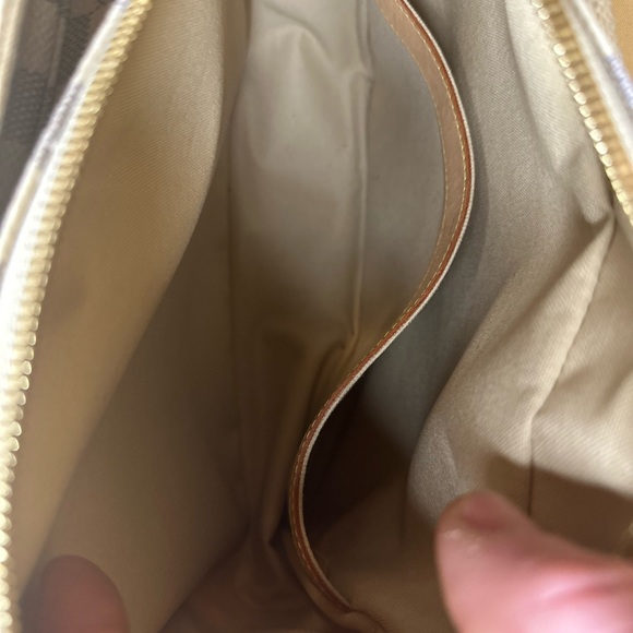 Louis Vuitton Naviglio - Picture 3 of 3